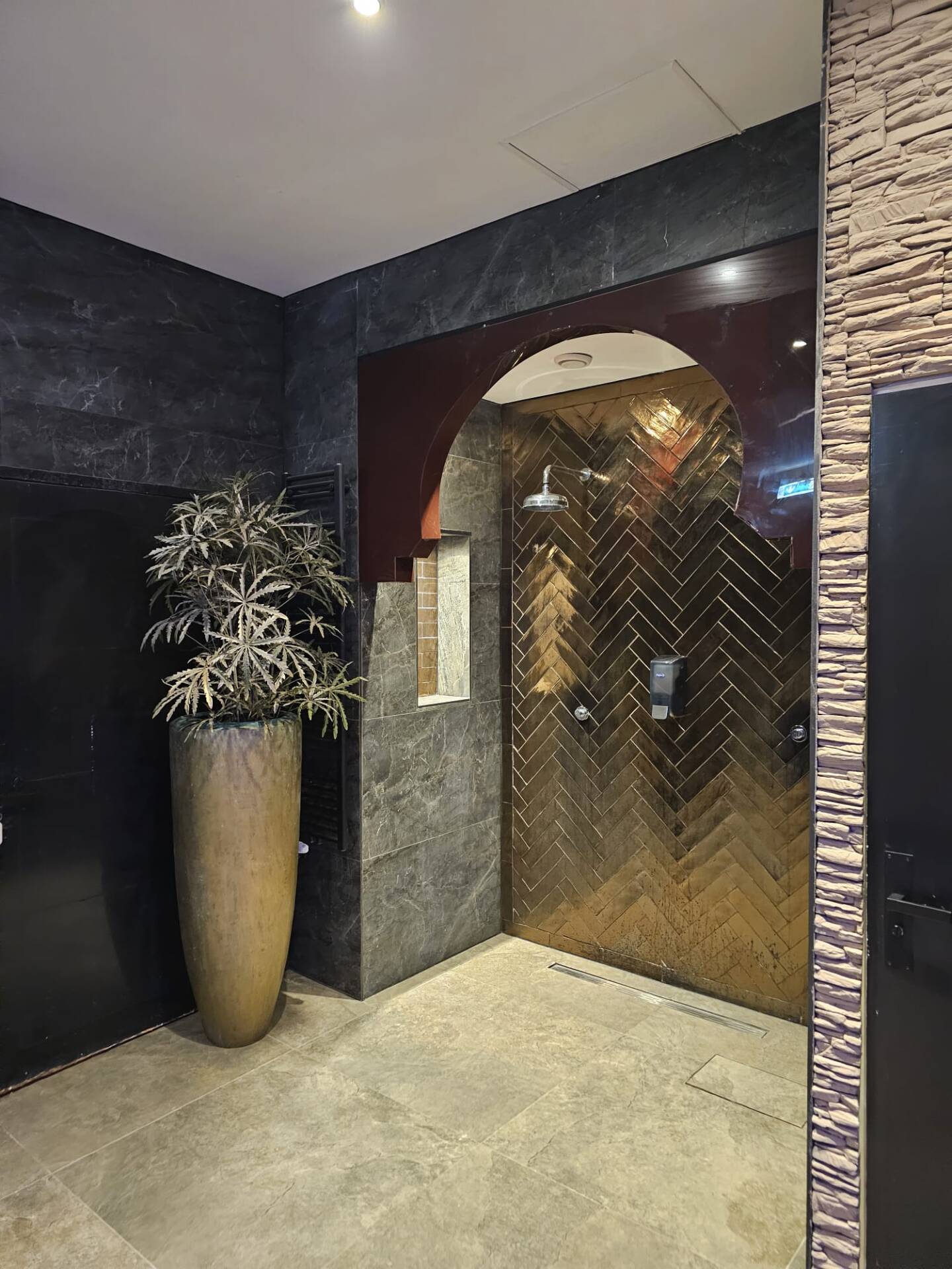 Spa Nova Rotterdam suite 1 foto 12