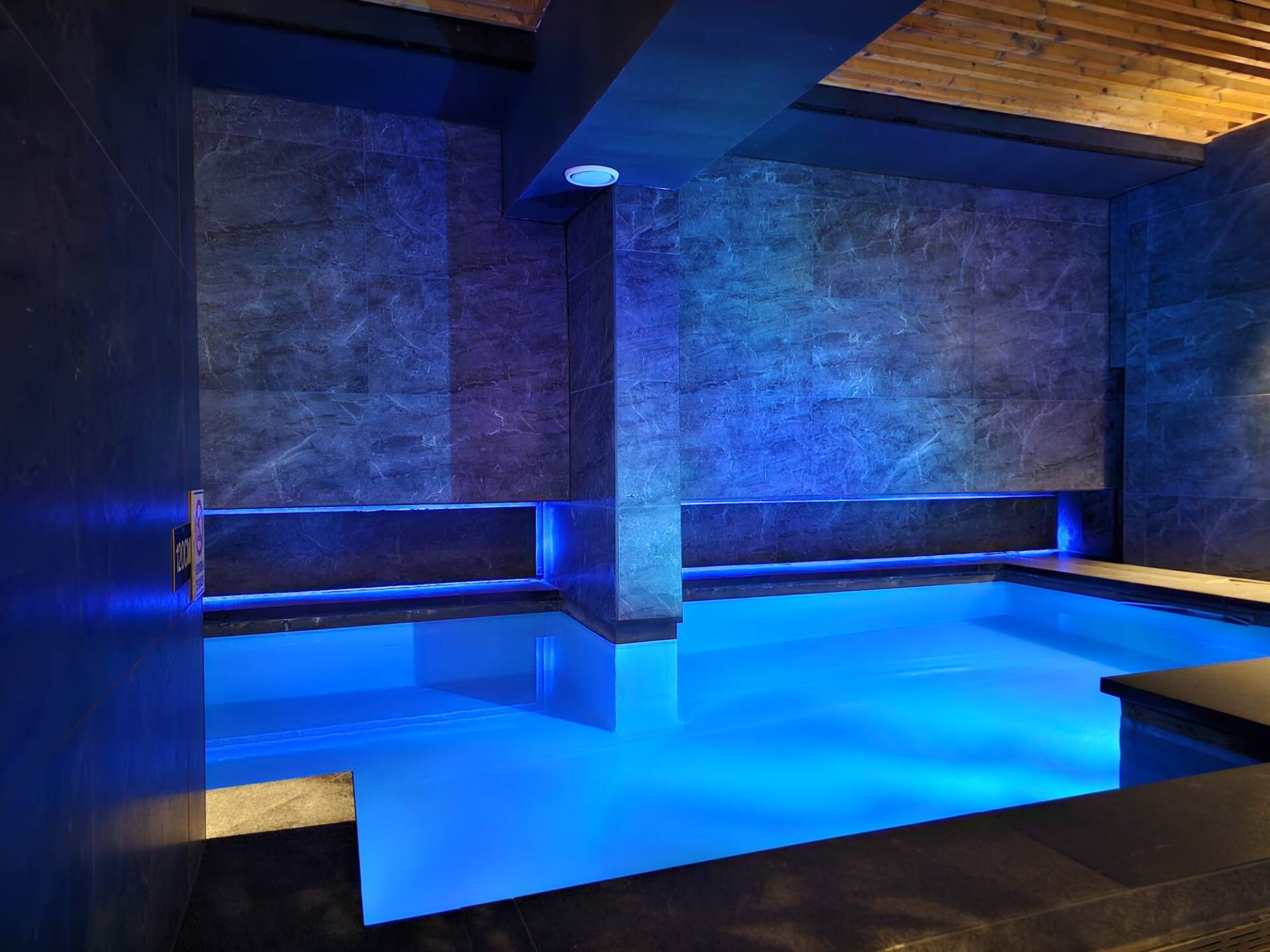 Spa Nova Rotterdam suite 1 foto 8