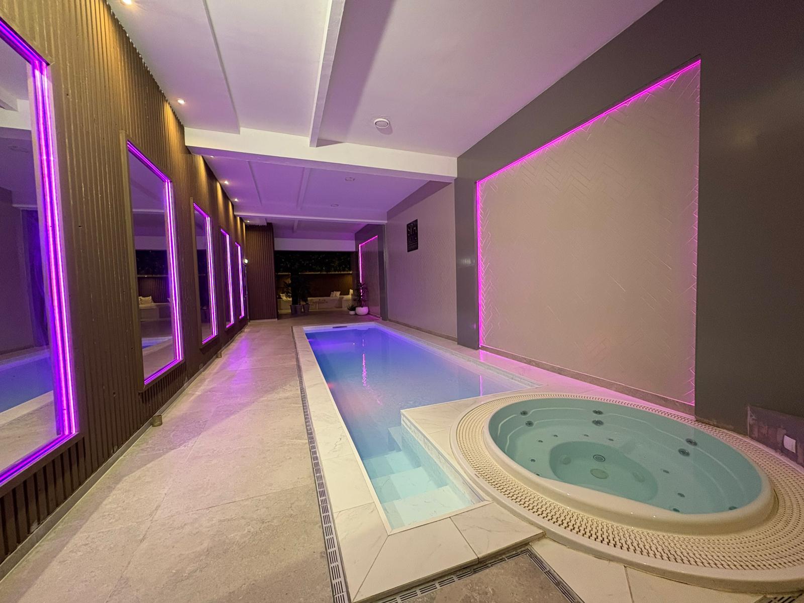 Spa Nova Hoofddorp suite 8 foto 1