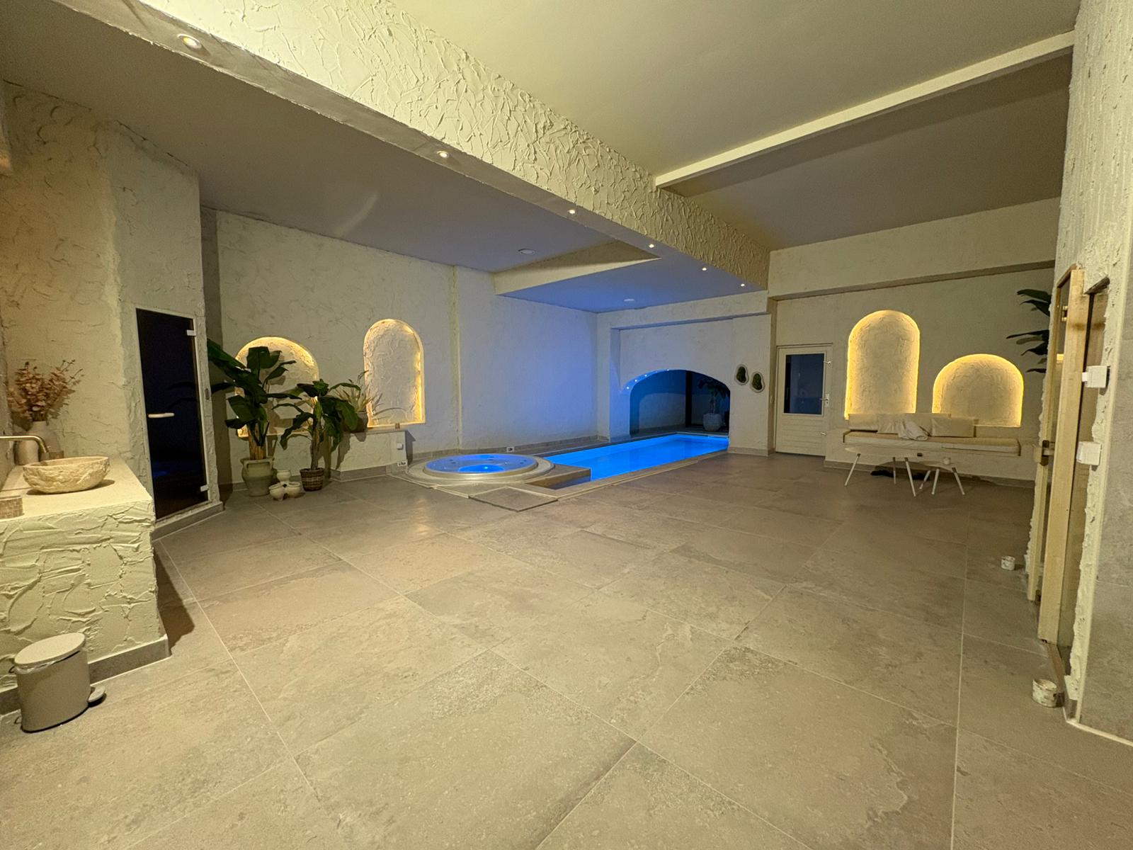 Spa Nova Hoofddorp suite 10 foto 1