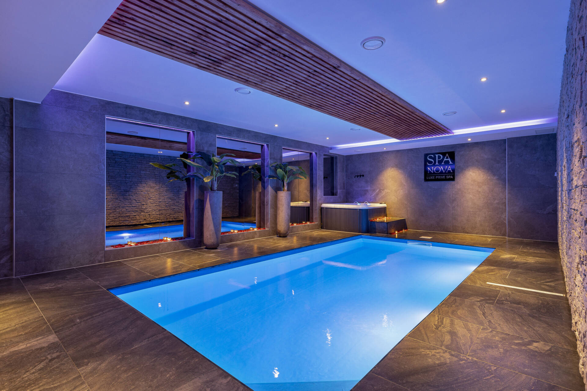 Spa Nova Hoofddorp suite 2 foto 1